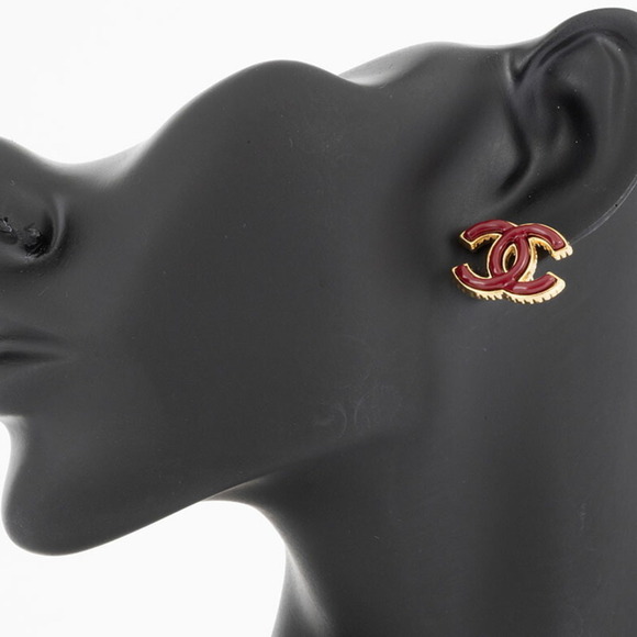 CHANEL Red Earrings - Picture 10 of 11